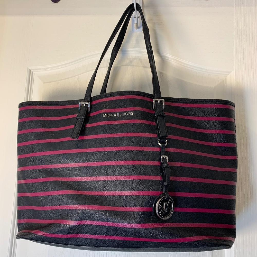 Michael Kors Striped Tote Bag โ Black & Fuchsia Laptop Workbag Designer Everyday